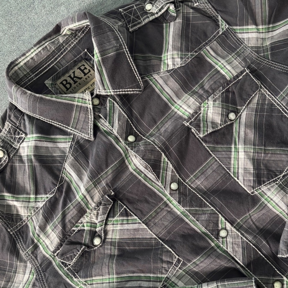 BKE Mens Large Athletic Fit Plaid Pearl Snap Western Shirt Grey Green 7006